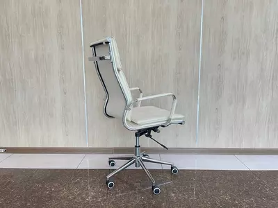 1 477 135.1 сум / шт Офисное кресло Визитор Model: 5729A-H (белый)