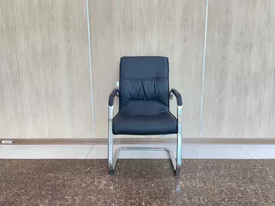 Офисное кресло Model:560 black