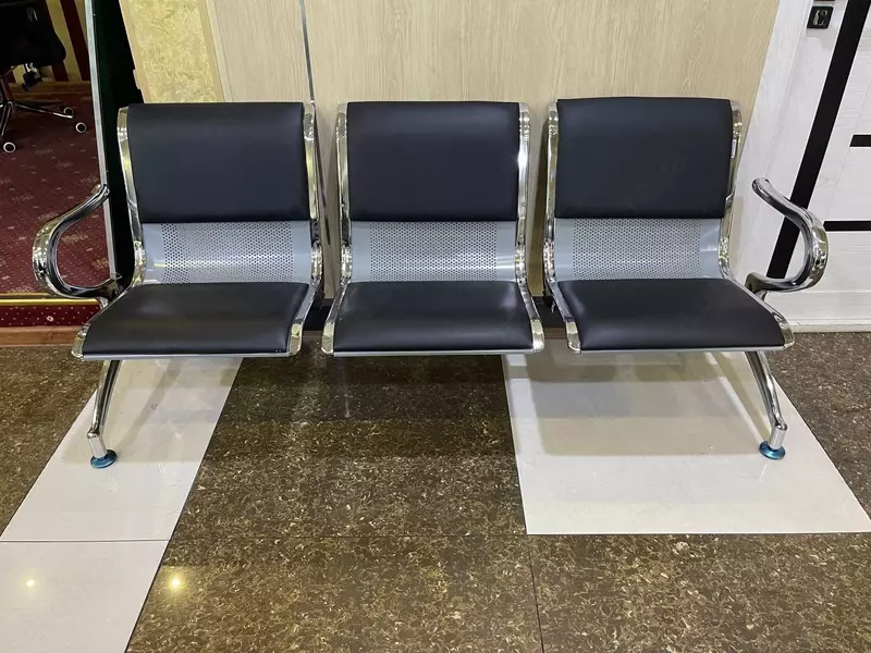 Скамейка для ожидания Model: Airaport Только в розницу