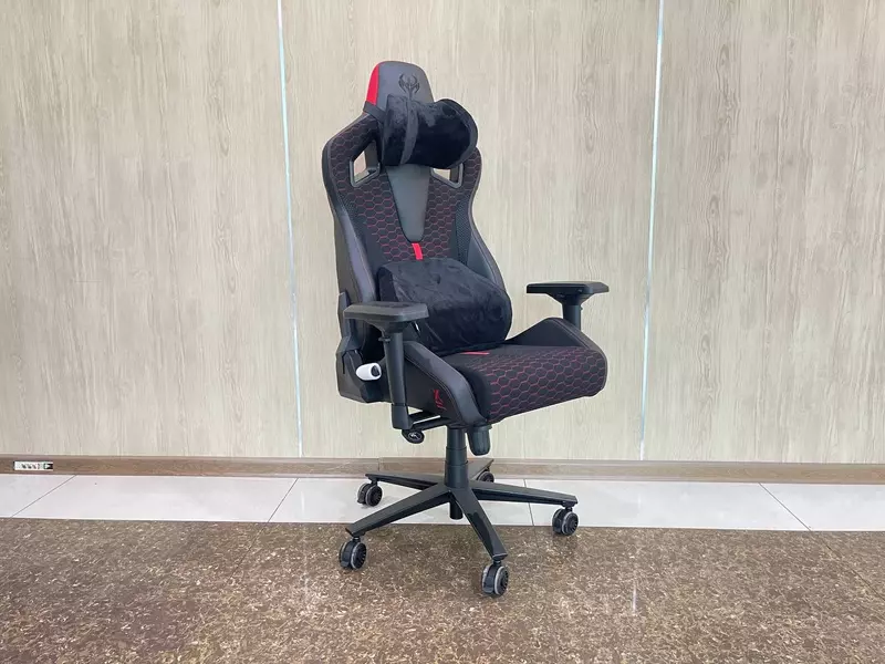 Игровое кресло Model:XC black-red