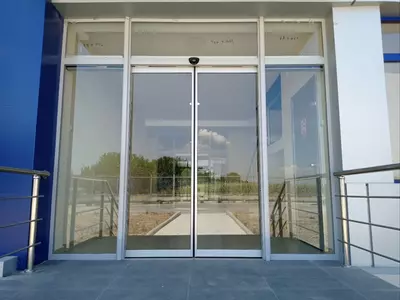 Sensorli eshiklar Avtomatik eshiklar. Ulgurji va chakana