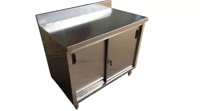 Промышленный кухонный столик с дверцами "METALIX" MX-S2410