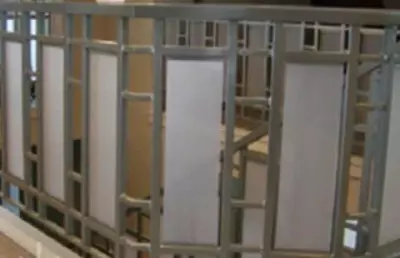 Геометрические панели с подпоркой