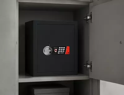  Сейф - Safe R.48.E - 