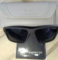 Очки солнцезащитные. - 250 000 сум