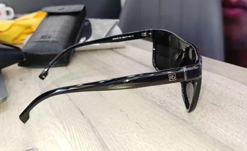 Солнцезащитные очки "Fabricio" - 250 000 сум