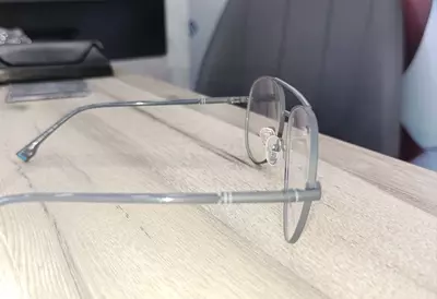 Оправа - 190 000 сум / шт