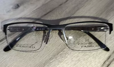 Очки оправа - 360 000 сум / шт