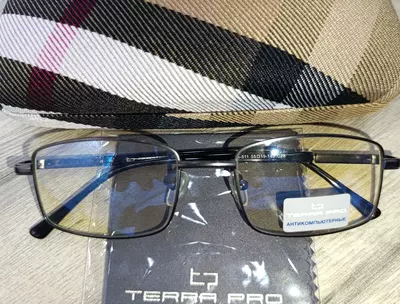 Очки оправа - 160 000 сум / шт