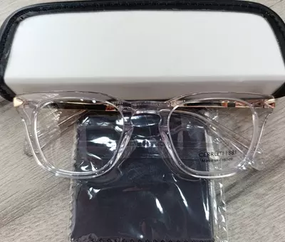 Оправа женские - 310 000 сум / шт