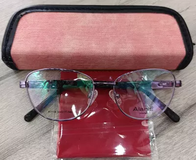 Оправа женские - 215 000 сум / шт