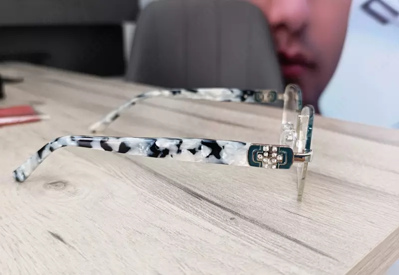 215 000 so'm Аёллар ку́зойнаги