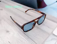 Қуёшга қарши кўзойнак - 165 000 so'm