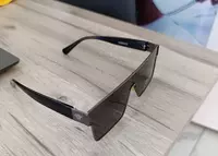 Қуёшга қарши кўзойнак - 170 000 so'm