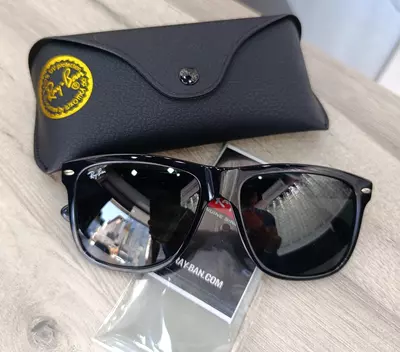 Очки солнцезащитные