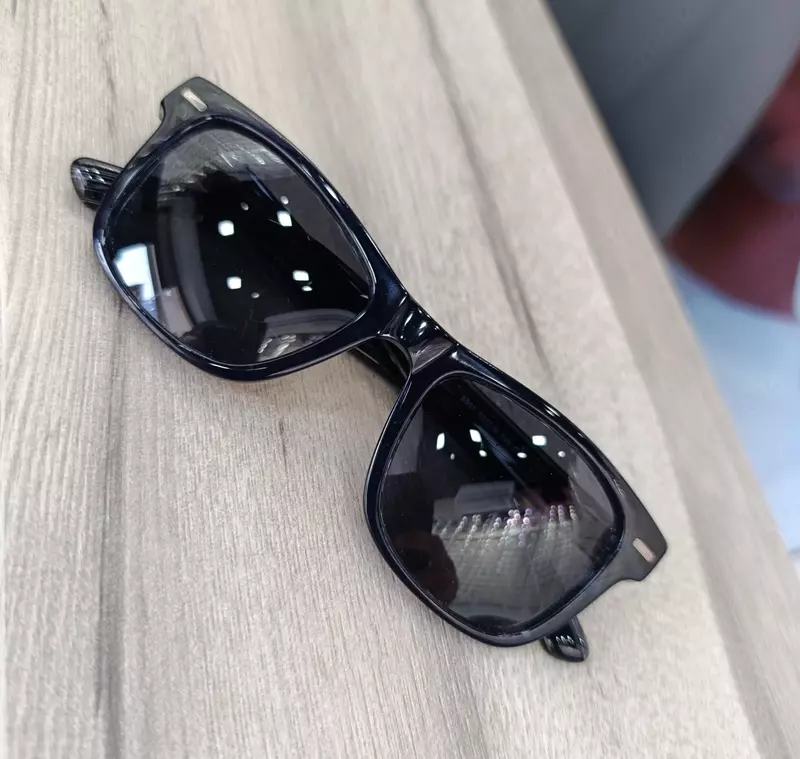 Қуёшга қарши кўзойнак