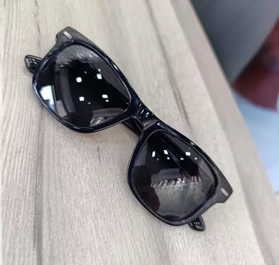 Очки солнцезащитные