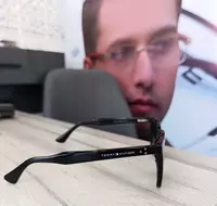 Қуёшга қарши кўзойнак - 680 000 so'm