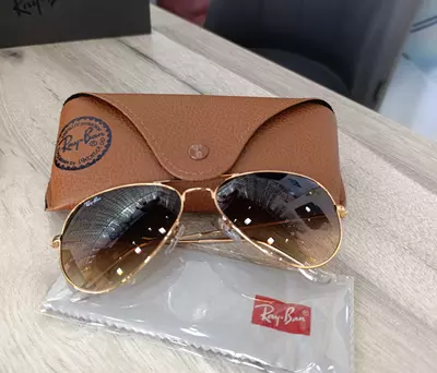 Очки солнцезащитные