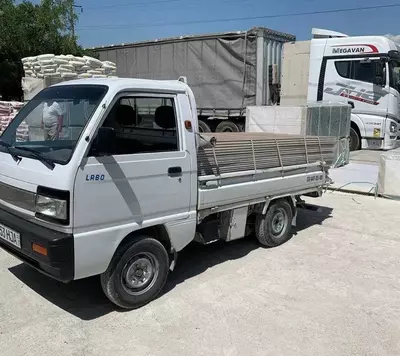 Лабо Служба быстрой доставки мелких грузов с помощью машины Лабо.