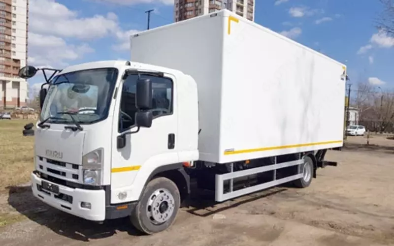 Исузу (до 5 тонн) Надежные услуги Исузу для перевозки больших объемов.