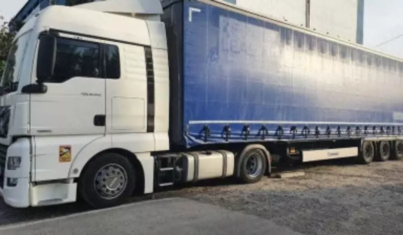 Фура - контейнеравоз Услуги фуры для перевозки крупногабаритных грузов на дальние расстояния. - 100 000 so'mdan