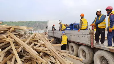 Фура Шаланда с бортом (до 25тн) Услуга открытого грузовика для перевозки грузов без покрытия.