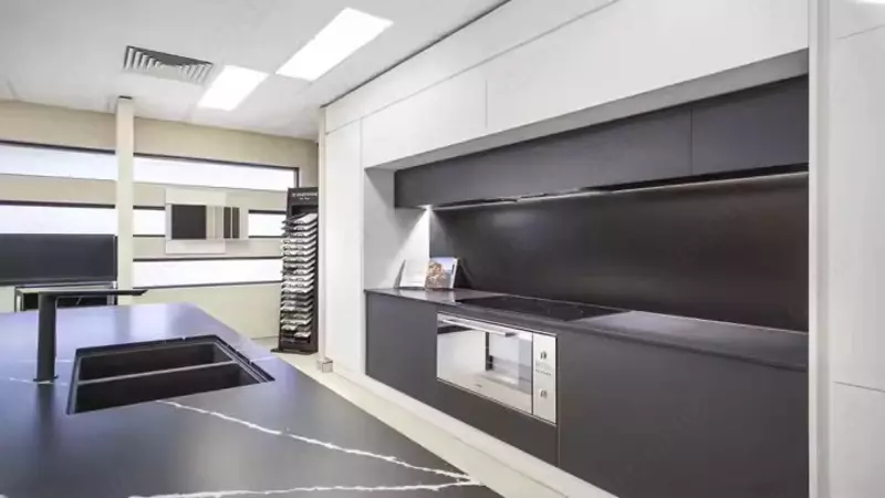  Современные кухни под ключ — под ваш вкус  стиль  размер и бюджет. Только в розницу