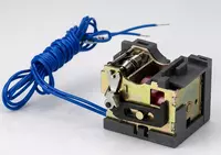 Независимый расцепитель NM8N-125 AC220-240V (SHT21-M8)