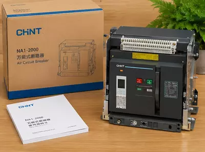  Havo avtomatik o‘chirgichi NA1-1000-1000M 3P motorli  chiqarib olinadigan (Drawout)  AC220V Chakana savdo
