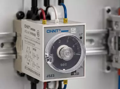   Vaqt relesi JSZ3 A-A AC220V (0 05 soniya – 3 daqiqa)