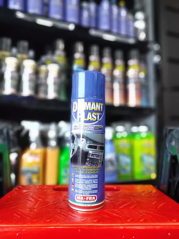 Avtomobil salonini parvarishlash vositasi