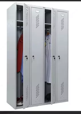 Металлический шкаф для одежды на 4 ячейки