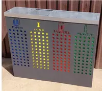 Uchta bo‘linmaga ega bo‘lgan metall axlat qutilari