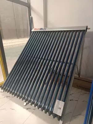 Kollektor. Splin. Quyosh suv isitgichi.