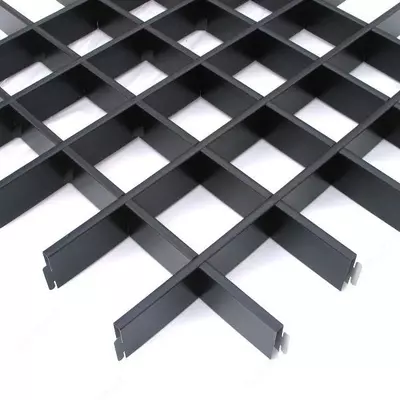 Потолки грильято с профилем 50×10 и ячейками 100×100 мм