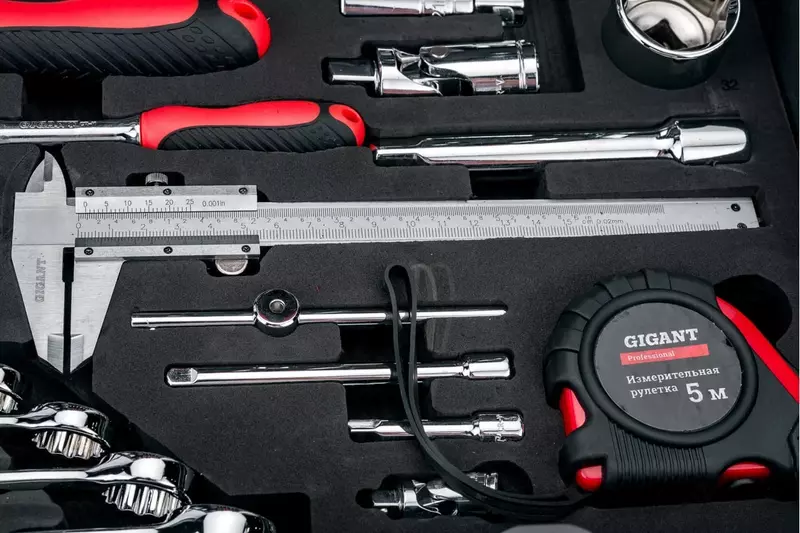 7 500 000 сум Набор инструментов (в алюминиевом кейсе) "Gigant Professional" GPS 151