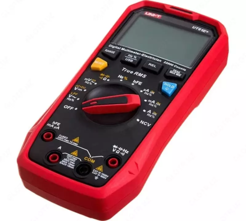 переменное напряжение 750 V