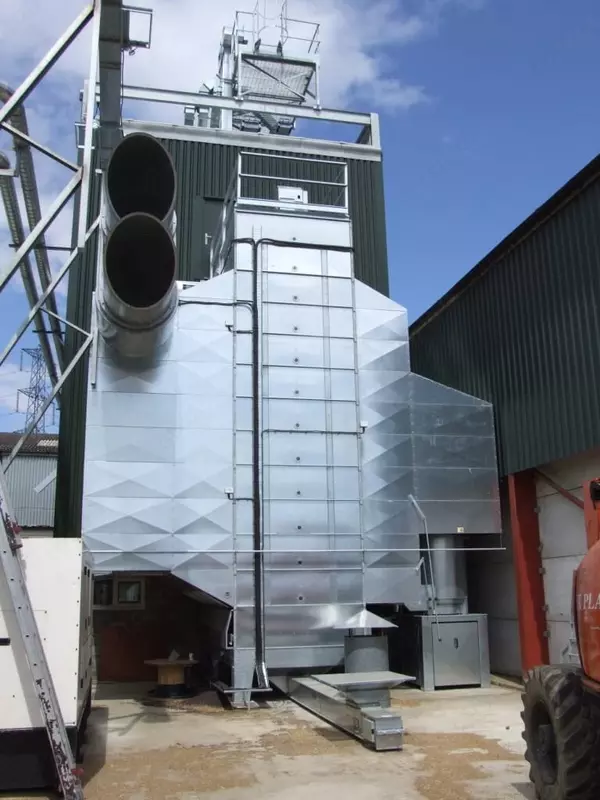 Зерносушилка Akron.