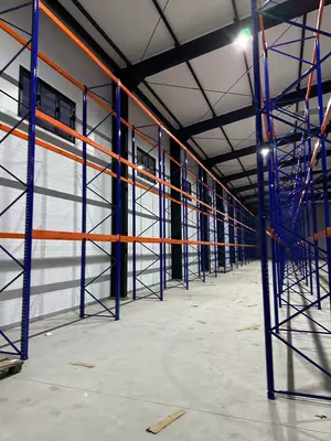 Цена по запросу Паллетный стеллаж