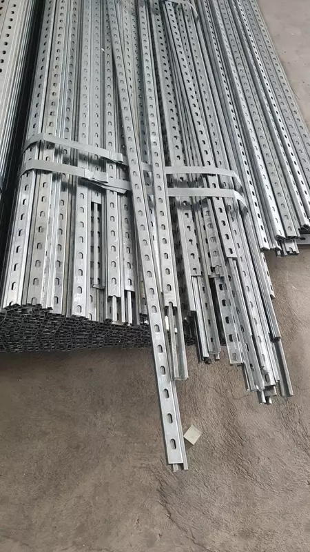 18 000 сум Профиль монтажный