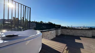 Роскошная вилла с панорамным видом на море в Грузии в городе Батуми - 7 743 047 000 сум / шт