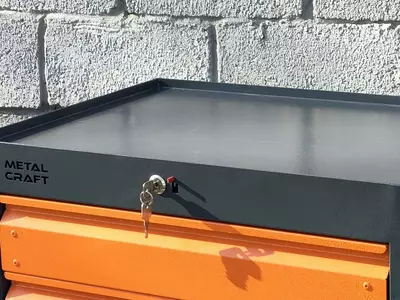 Asbob aravachasi (mobil) "Metalcraft", metall, 940x600(770)x450 mm, 7 quti, sig'imi 50 kg gacha (kulrang/sariq)