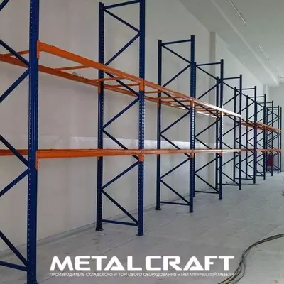 Складской средне-грузовой стеллаж с балками и настилом "Metalcraft", г/п полки от 300 до 800 кг