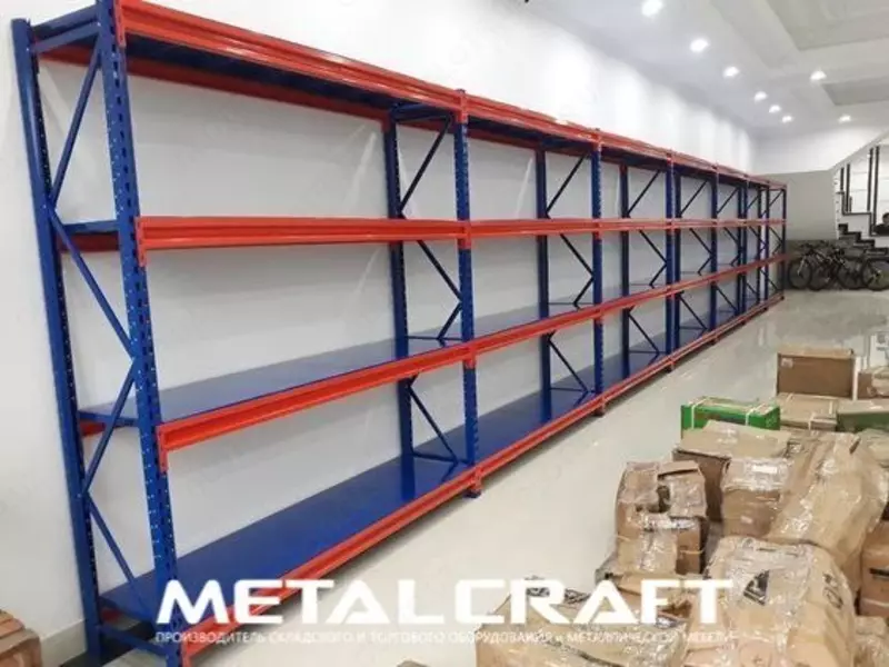 Складской средне-грузовой стеллаж с балками и настилом "Metalcraft", г/п полки от 300 до 800 кг