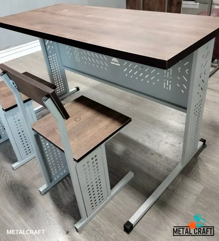 Школьная парта с двумя стульями "Metalcraft" 2-х местная, ЛДСП 16 мм