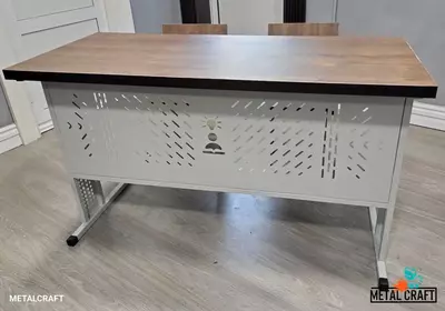 Школьная парта с двумя стульями "Metalcraft" 2-х местная, ЛДСП 16 мм