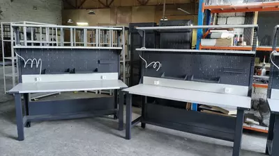 Металлический монтажный стол "Metalcraft"