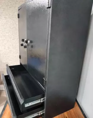 Металлический шкаф для инструментов (настенный) "Metalcraft" 2 секции, 2 выдв. ящика, перф. панель, 655×280×810 мм