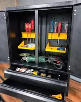 Metall asboblar shkafi (devorga o'rnatilgan) "Metalcraft" 2 qismli